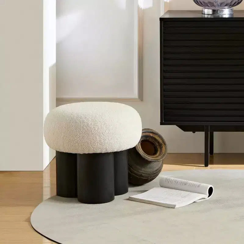 Tabouret d'appoint champignon en peluche avec pieds en bois – Forme de tonneau de 43 cm