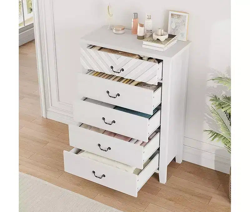 Commode à 5 tiroirs pour chambre à coucher, table de chevet marron à 5 tiroirs avec élégant design en V, commode de rangement en bois pour salon, chambre d'enfant.